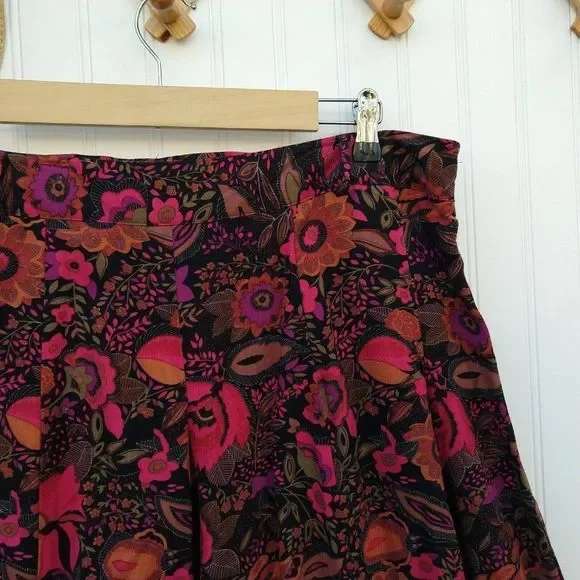 Notations Vintage 90s Floral Midi Skirt Size XL Petite Black Flower Print Rayon - Picture 3 of 12
